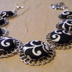 FREE SHIPPING - Silver Nickel Flowered Linked Necklace with Fabric Covered Buttons